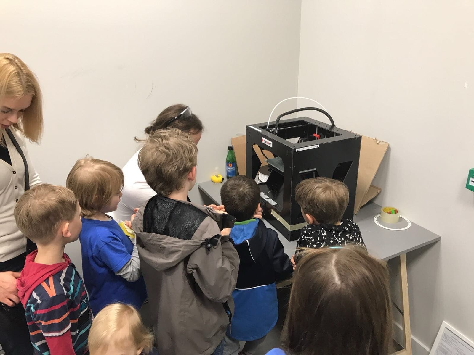 Students exploring 3D printing with Eduka3D